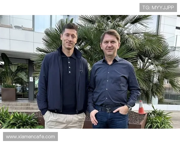 罗伯特莱万多夫斯基引领欧洲足球新风潮再塑锋线传奇之路