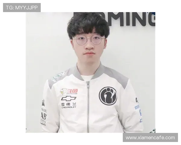 CSGO战术解析IG战队反击体系的成功秘诀与实战应用