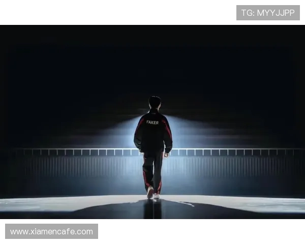 Faker中路神操作再现赛场超凡技术 引领电竞新潮流与时代变革